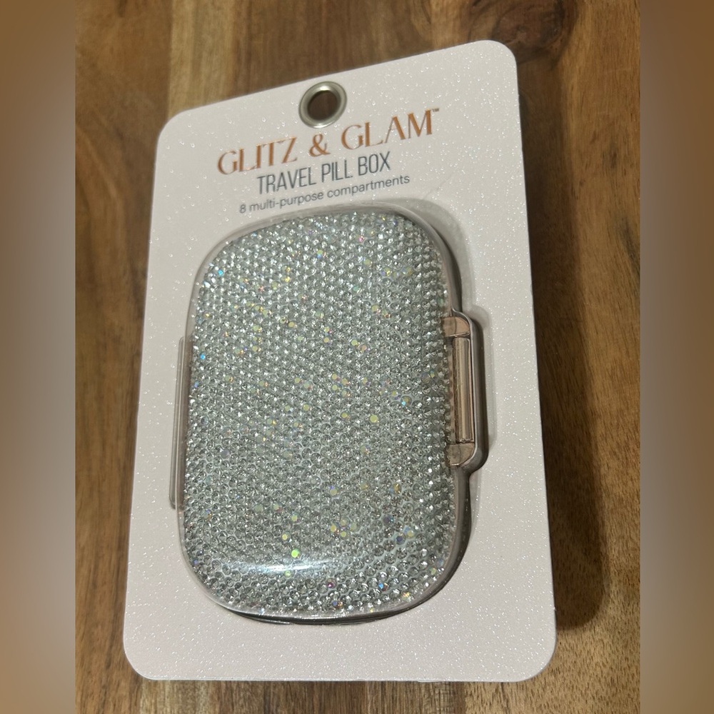Glitz & Glam Travel Pill Box Pink Rhinestones Organizer NEW